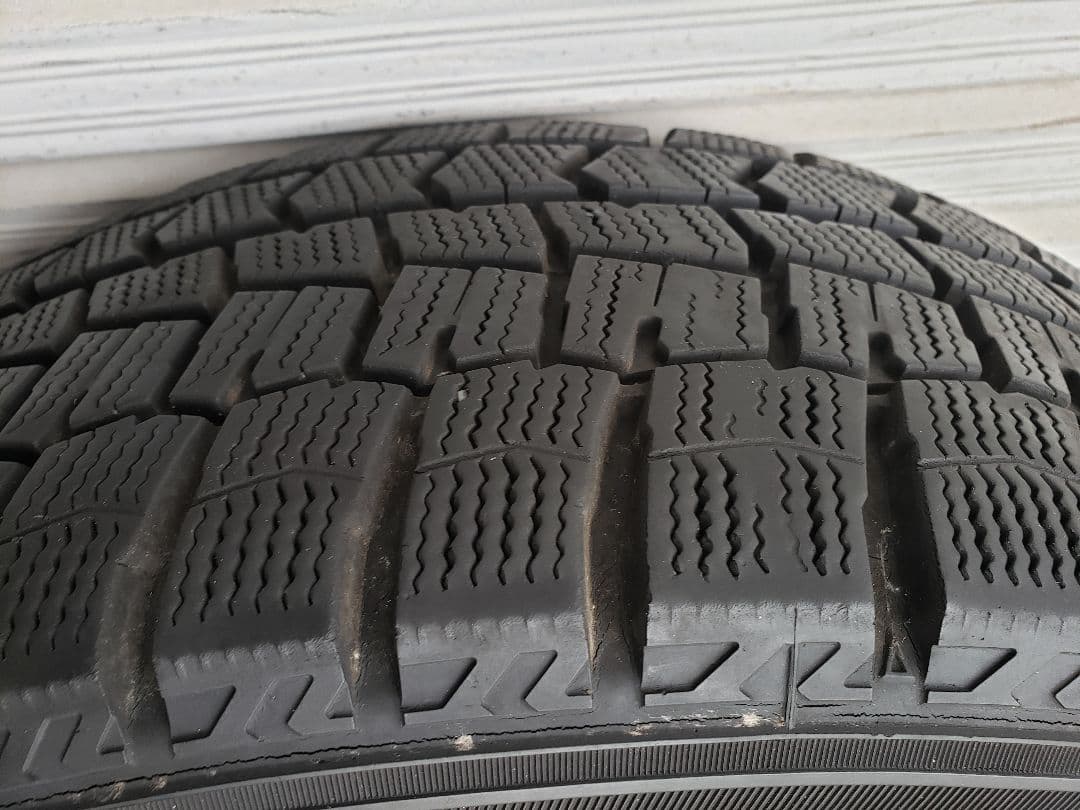 ★ブラックアクセントピース付★送料無料トヨタ純正50系プリウス ツーリング ★ブラックアクセントピース付★送料無料トヨタ純正50系プリウス ツーリング