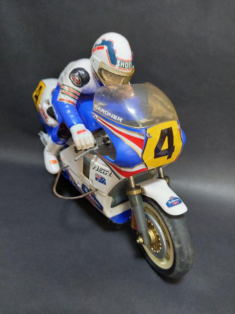 KYOSHO 1/8 グランプリレーサー HONDA NSR 500 KYOSHO 1/8 グランプリレーサー HONDA NSR 500