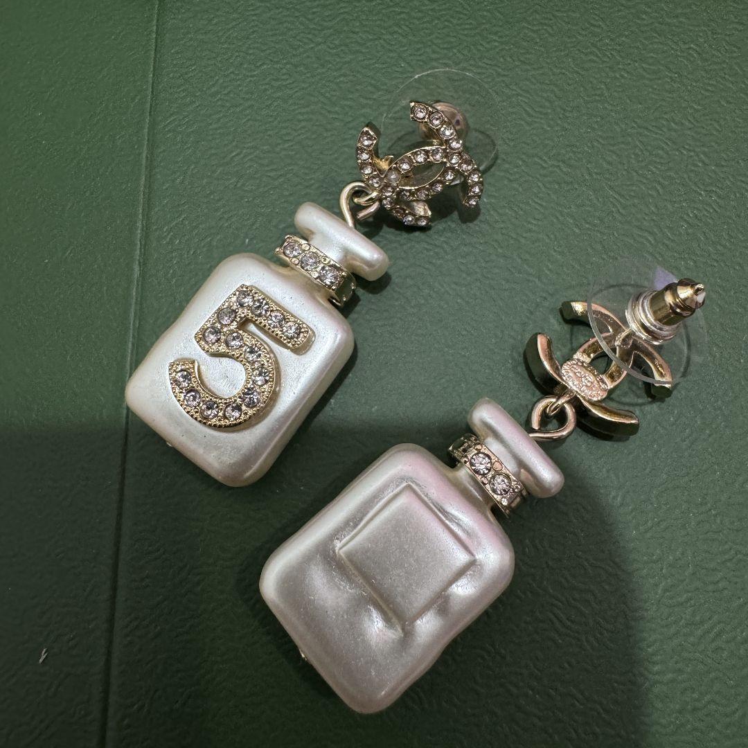 CHANEL シャネル 香水瓶N°5 ピアス 画像3