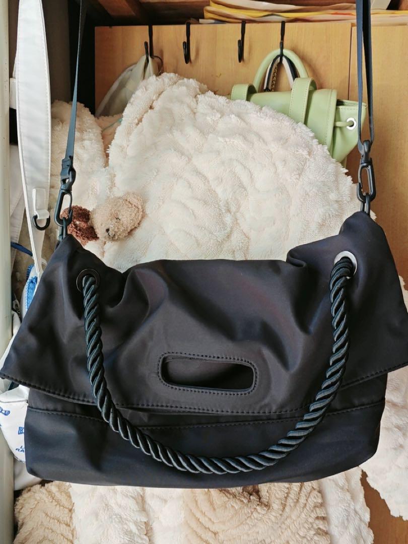 黒 ナイロン製 犬用キャリーバッグ