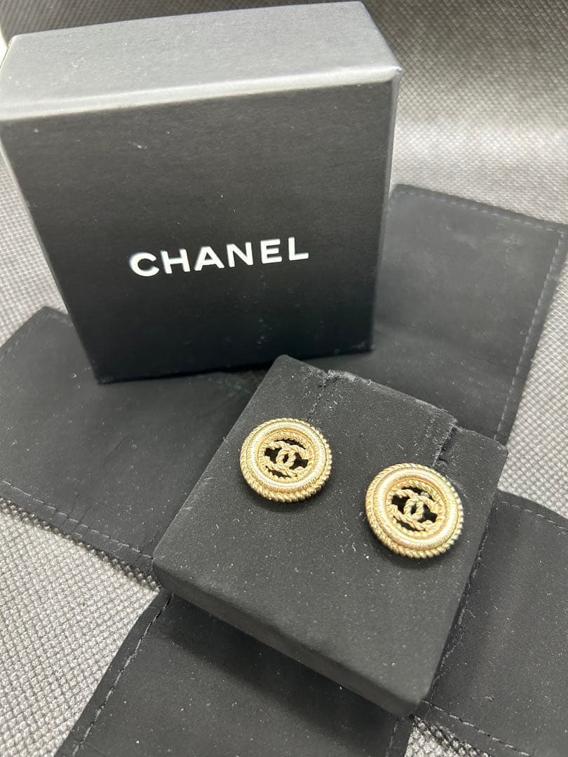 CHANEL ココマーク ゴールドピアス FORTGASGNV_COM_BR