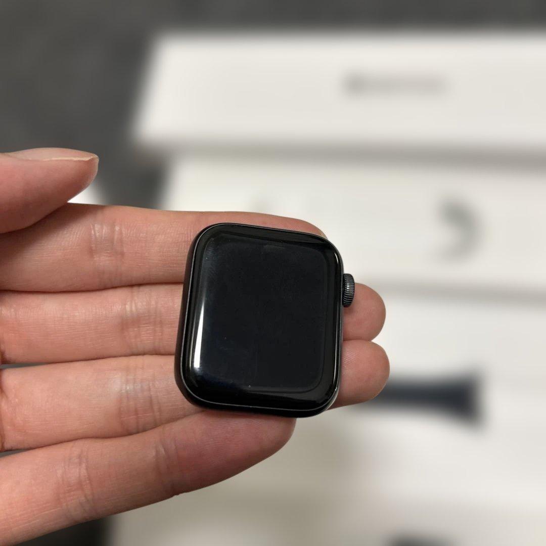 Apple Watch SE(第一世代) 40mm Black 7,800円