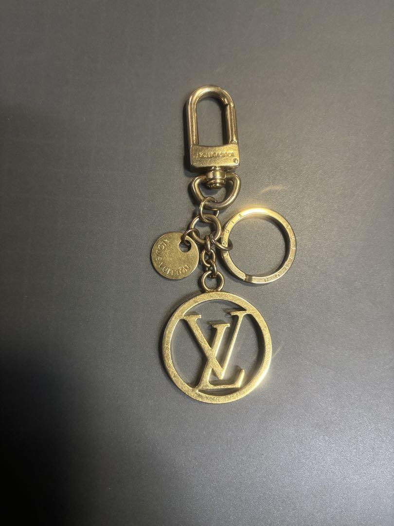 「最安値」鑑定済みLouis Vuitton ゴールド キーホルダー LOUIS VUITTON ゴールド キーホルダー