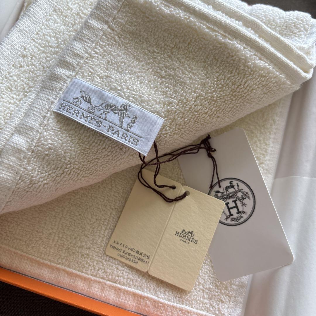 HERMES ハンドタオル