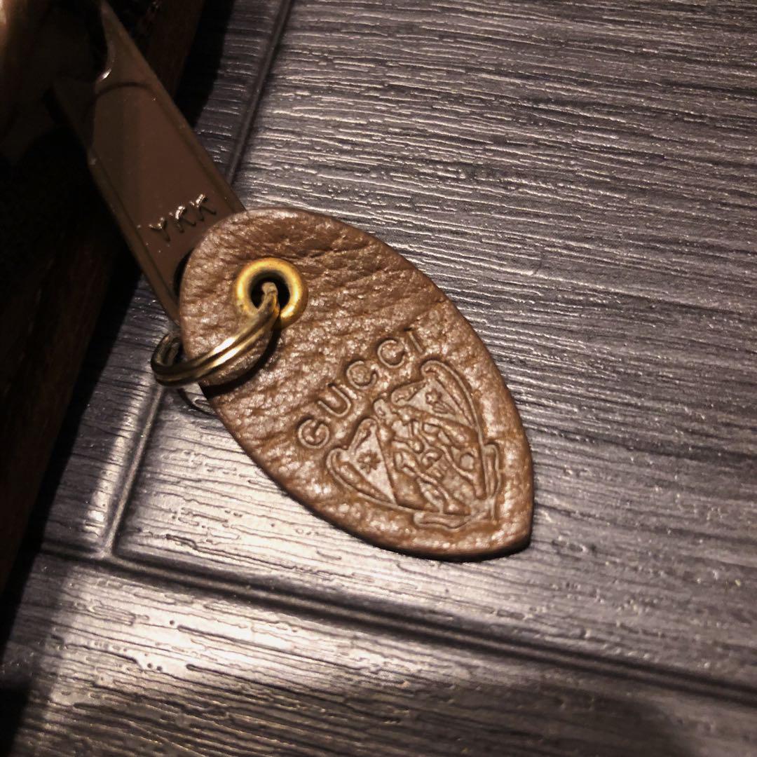 GUCCI グッチ 薄型 ビジネスバッグ レザー　ブリーフケース