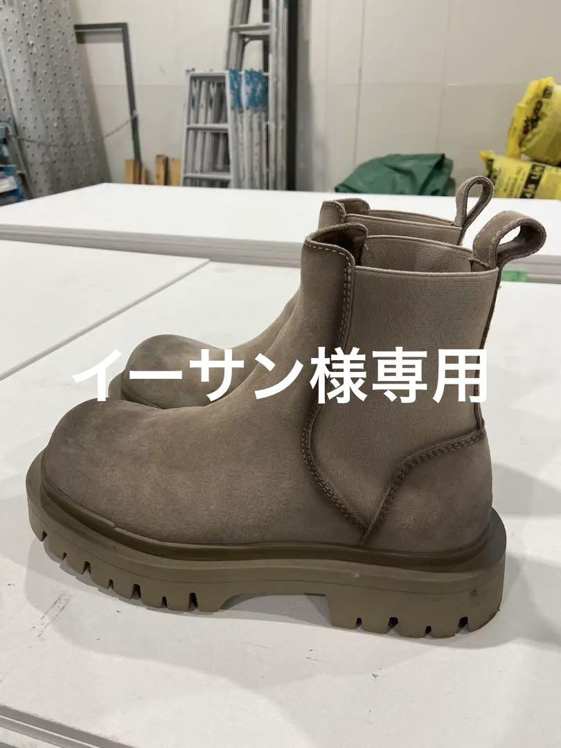 ZARA サイドゴアブーツ