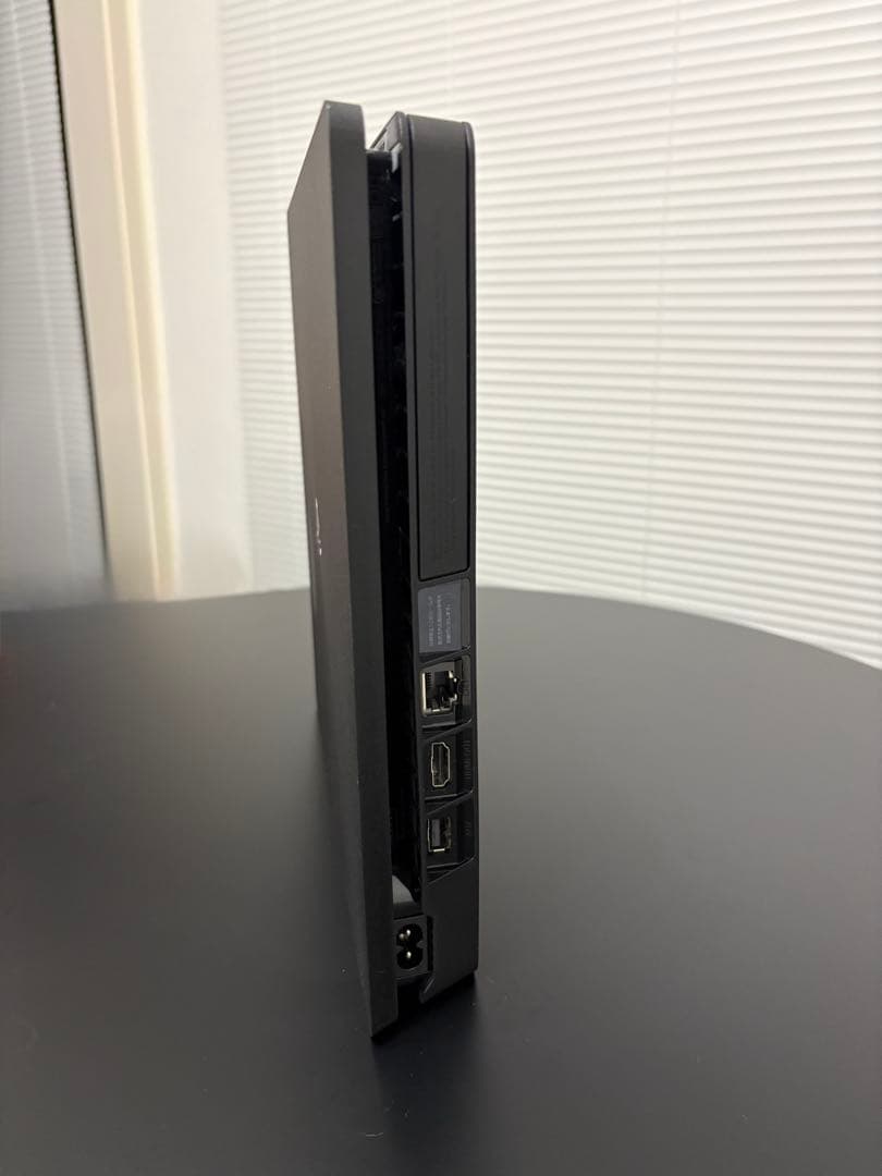 PS4本体※12月末まで出品