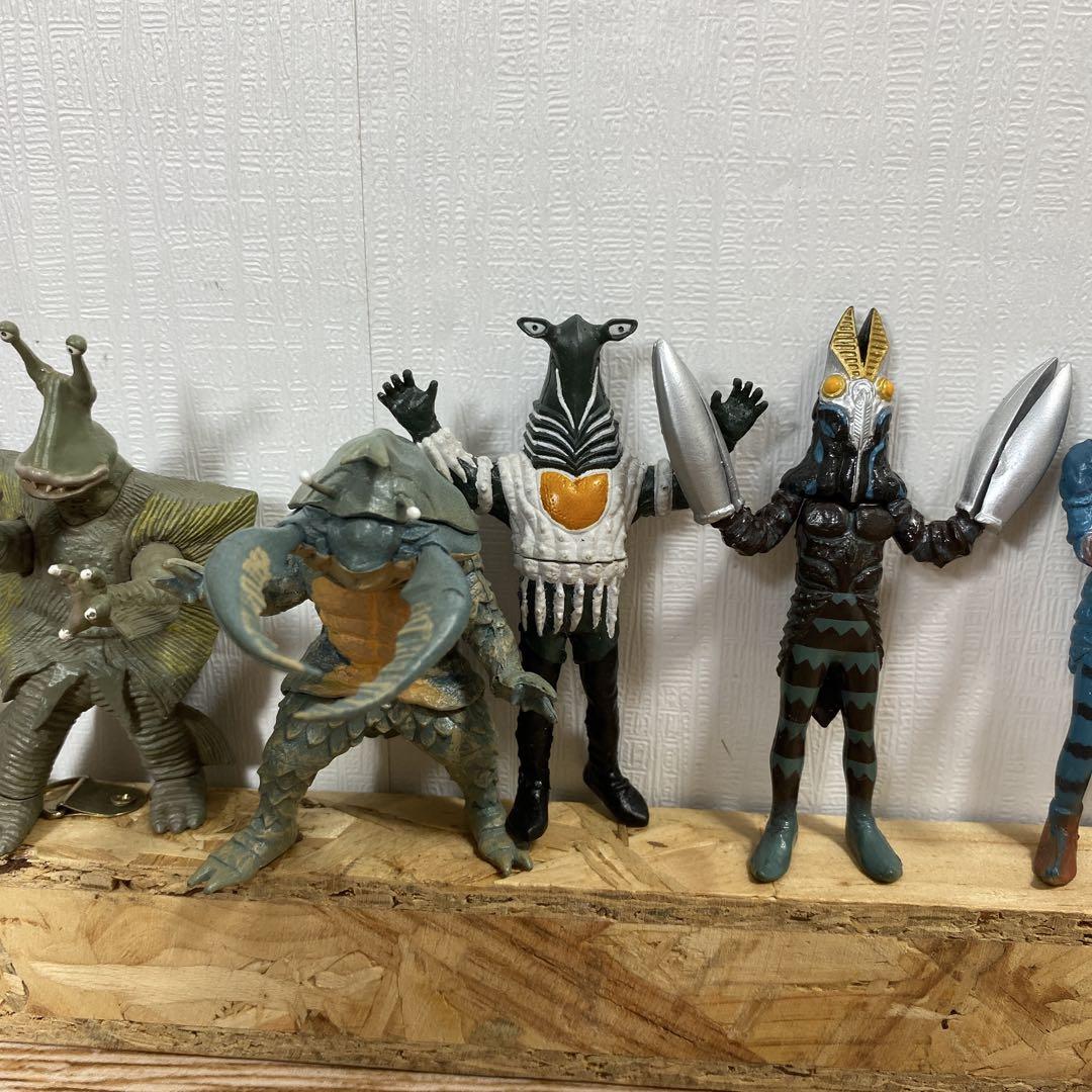 HGシリーズウルトラマン怪獣PVC製フィギュア 30体以上大量まとめ売りSET