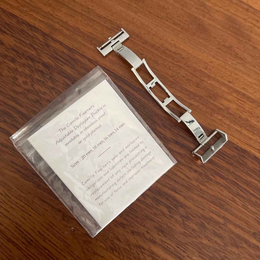 18mmシルバーCamille Fournet 刻印入りDバックル 18mmシルバーCamille Fournet 刻印入りDバックル