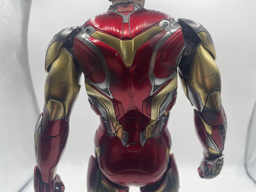 ホットトイズ　アイアンマン　バトルダメージ