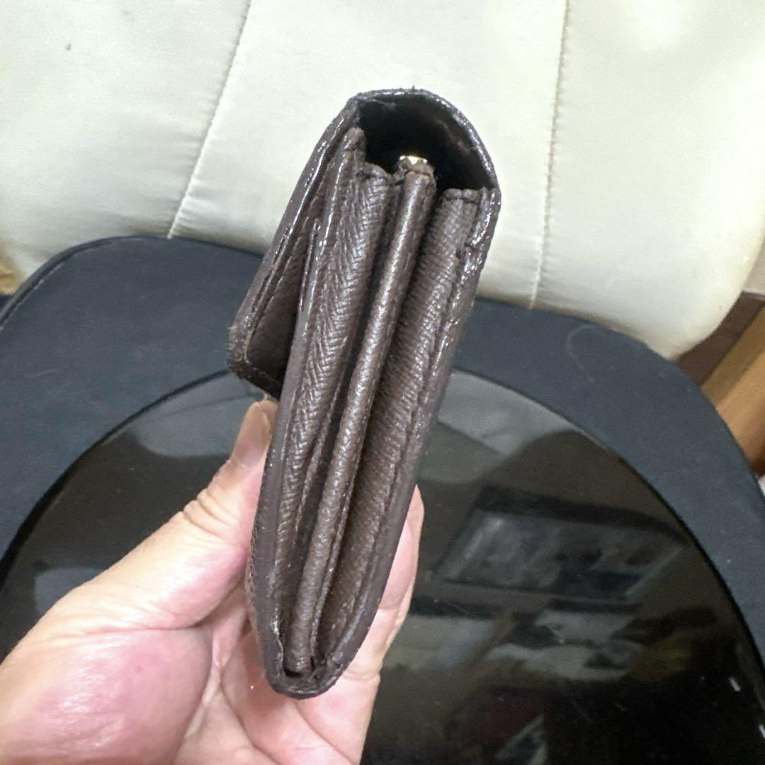 ③☆良品♪カード6枚タイプ☆サラ長財布
