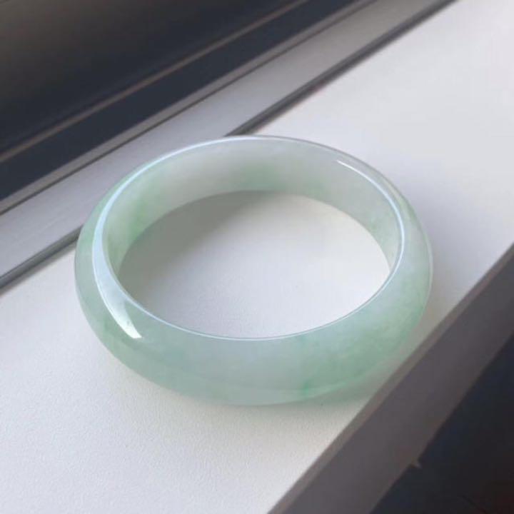 【再入荷】【高級】天然 ヒスイ 本翡翠 A貨 0005 No.15 バングル/リストバンド レディース¥45,720-www.epmhv.quito.gob.ec さらに値下げ リーフモチーフ ヒスイブレスレットk18 ブレスレット
