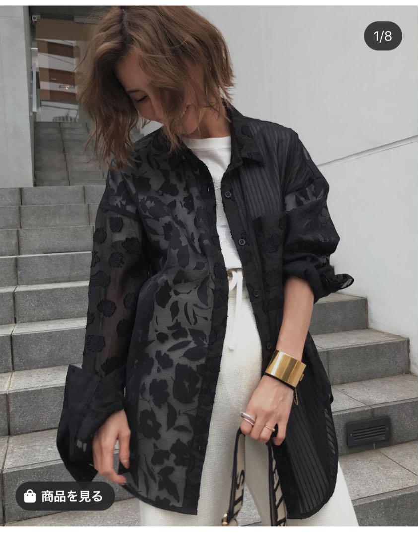 Ameri VINTAGE TWINS LACE BLOUSE - メルカリ Ameri VINTAGE TWINS LACE BLOUSE - メルカリ