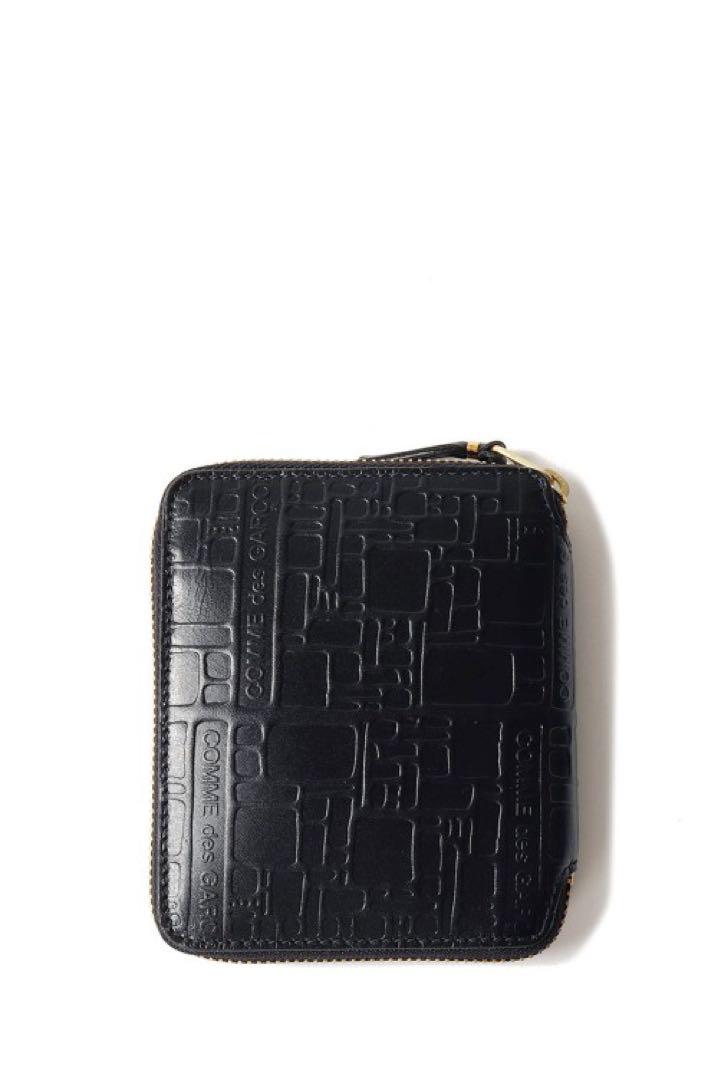 美品 定価3万円 COMME des GARCONS LOGO EMBOSSED