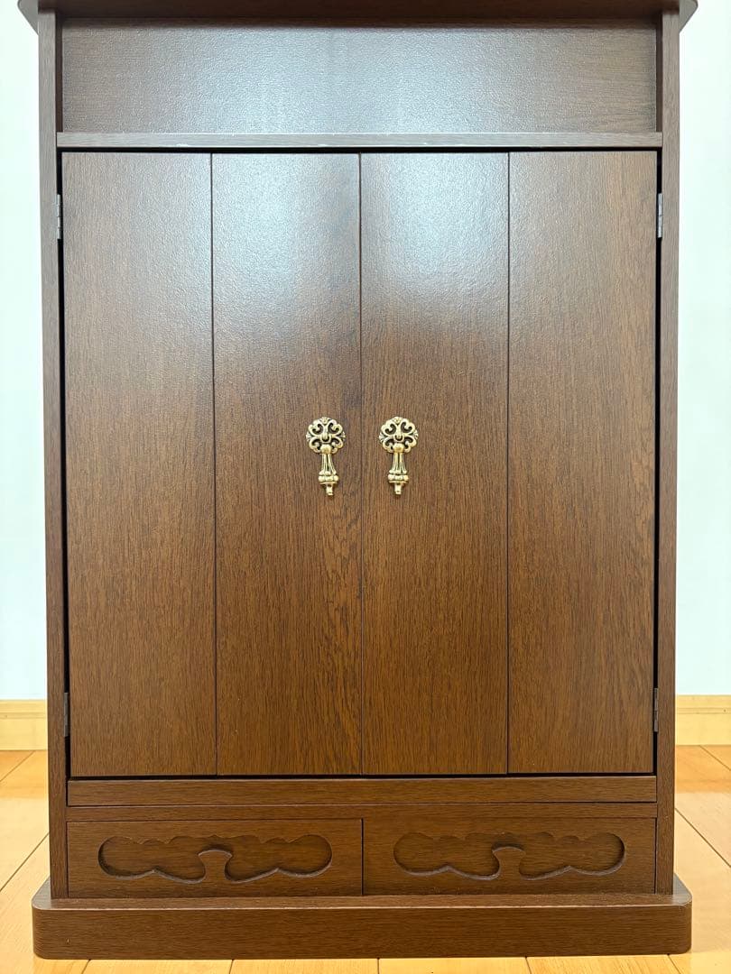 ブラウン 扉付き仏壇 引き出し付き 電気ローソク付き