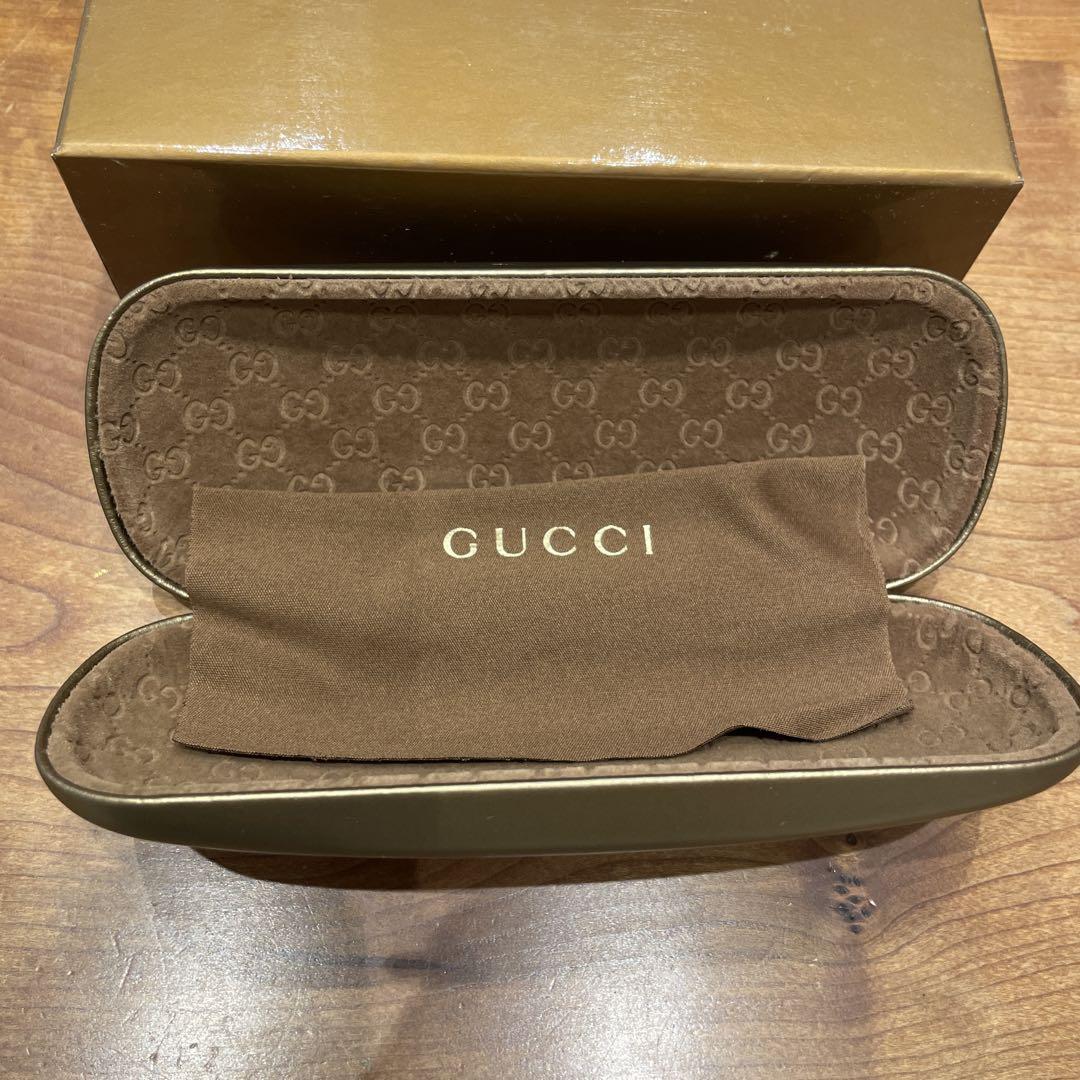 GUCCI ブラウン メガネケース