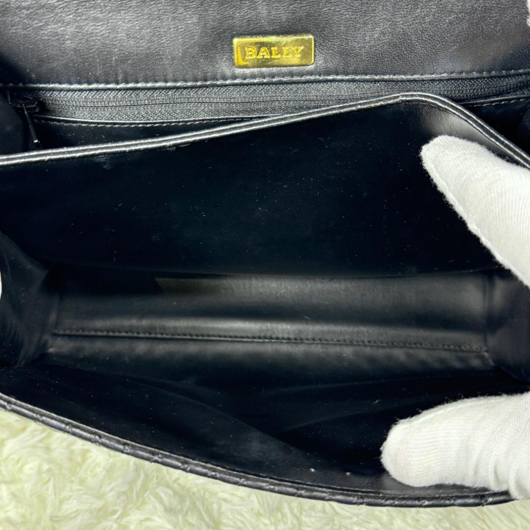 BALLY ハンドバッグ キルティング ハンドバッグ