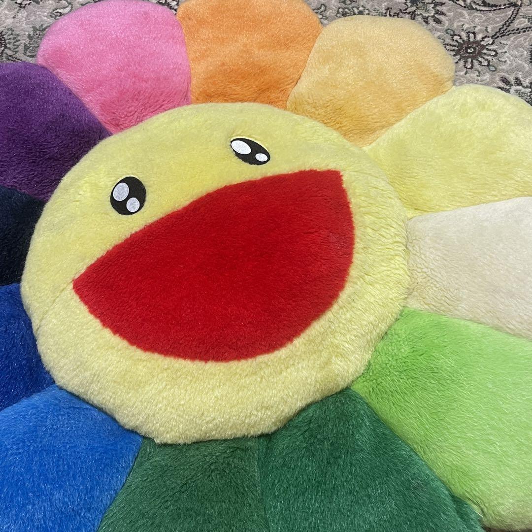 週末限定値下】カイカイキキ 村上隆 クッション 1m - メルカリ 週末限定値下】カイカイキキ 村上隆 クッション 1m - メルカリ