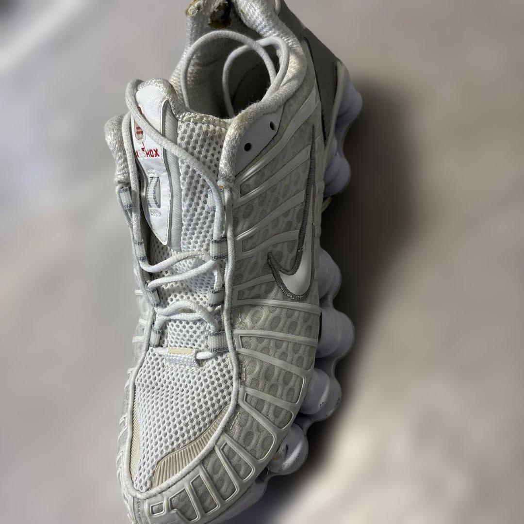 Nike ナイキ ショックス SHOXX TL中古 ホワイト シルバ28.5cm