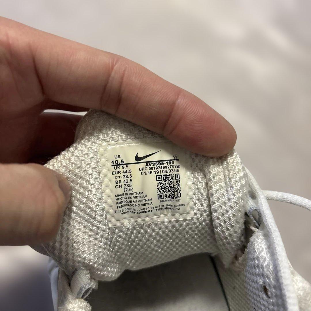 Nike ナイキ ショックス SHOXX TL中古 ホワイト シルバ28.5cm