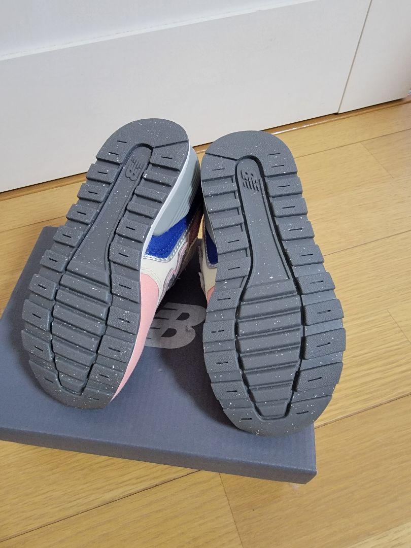 新品未使用タグあり　New BalanceYV996MC3 17.0cmピンク