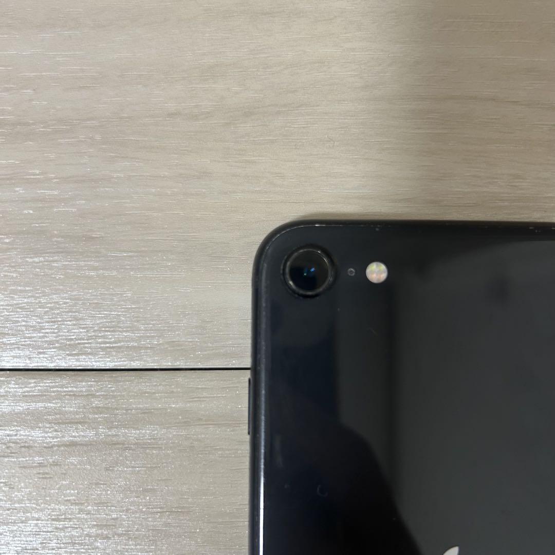 Apple iPhoneSE2 64gb ブラック 本体