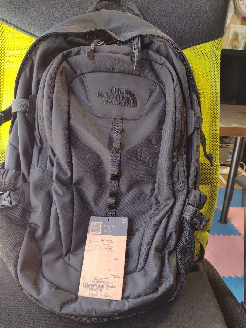 THE NORTH FACE ホット・ショットAK 未使用に近い美品。