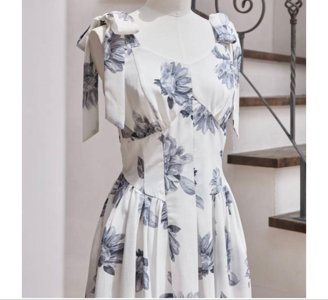 Sunflower-Printed Midi DressサイズM