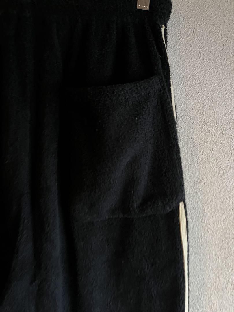 現行　gillet ジレ　リメイク　パイル　ブラック　サイドライン　左右非対称