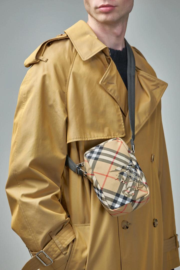 BURBERRY チェック