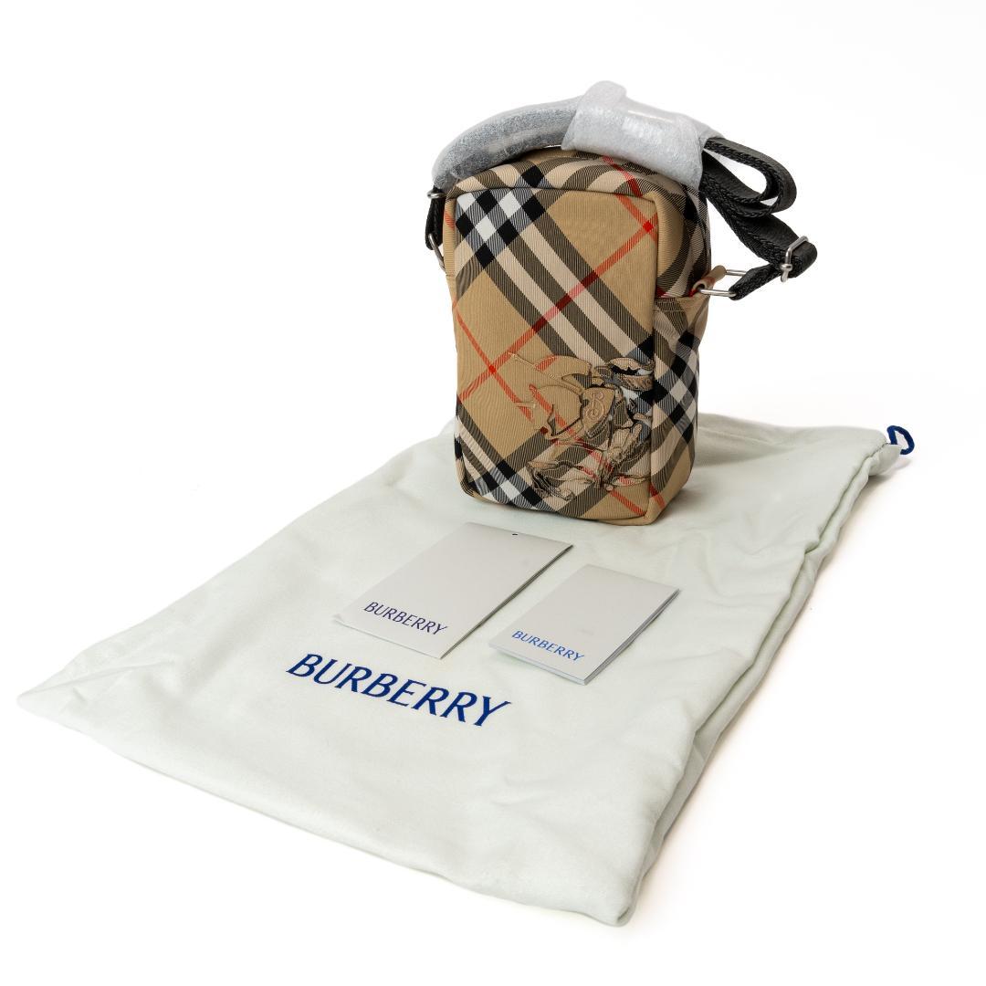BURBERRY