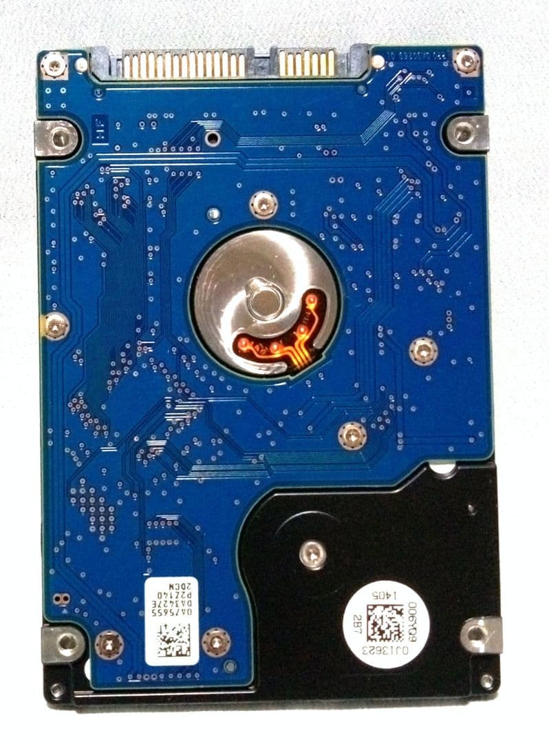 全国送料無料 パソコン ストレージ HTS723232A7A364 日立 320 ギガバイト 7200 rpm 2.5 インチ 16 mb キャッシュ 3.0 gbps セリ Hitachi HTS723232A7A364 - 320GB 7.2K RPM SATA 7mm 2.5\" Hard Disk Drive (HDD)