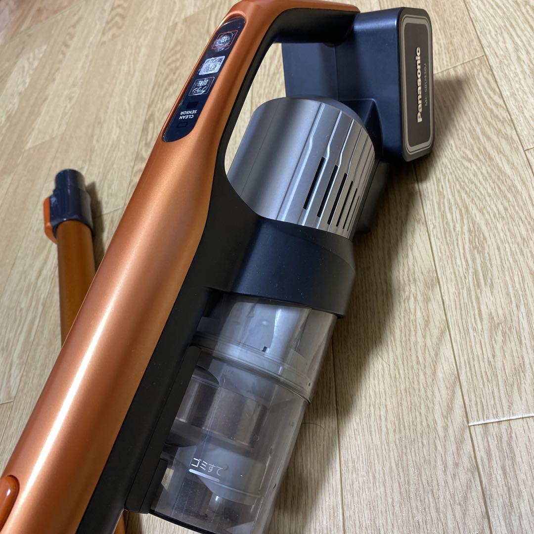 【中古品】Panasonic MC-SBU430J コードレス掃除機