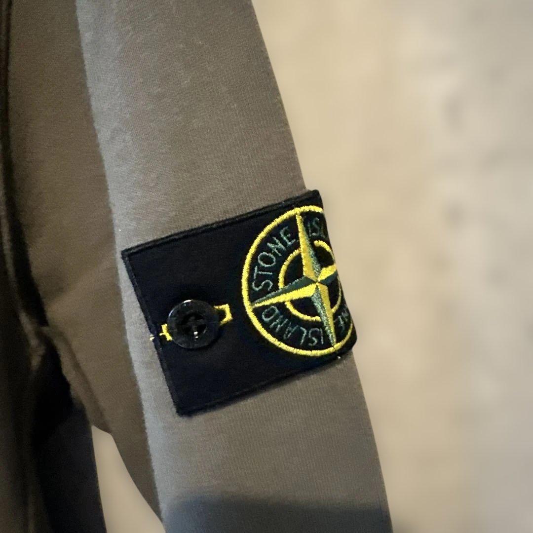 STONE ISLAND
