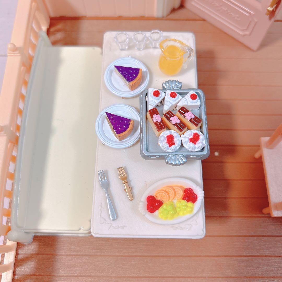 シルバニアファミリー 森のおしゃれなケーキ屋さん パーティー シルバニアファミリー 森のおしゃれなケーキ屋さん パーティー