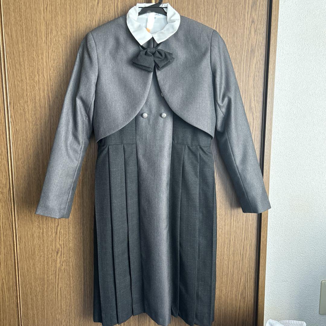 【美品】アリサナ　レベッカ　グレー　150