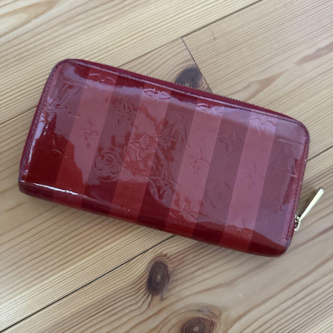し*♡様 LOUIS VUITTON ルイヴィトン エナメル ヴェルニ レイユー