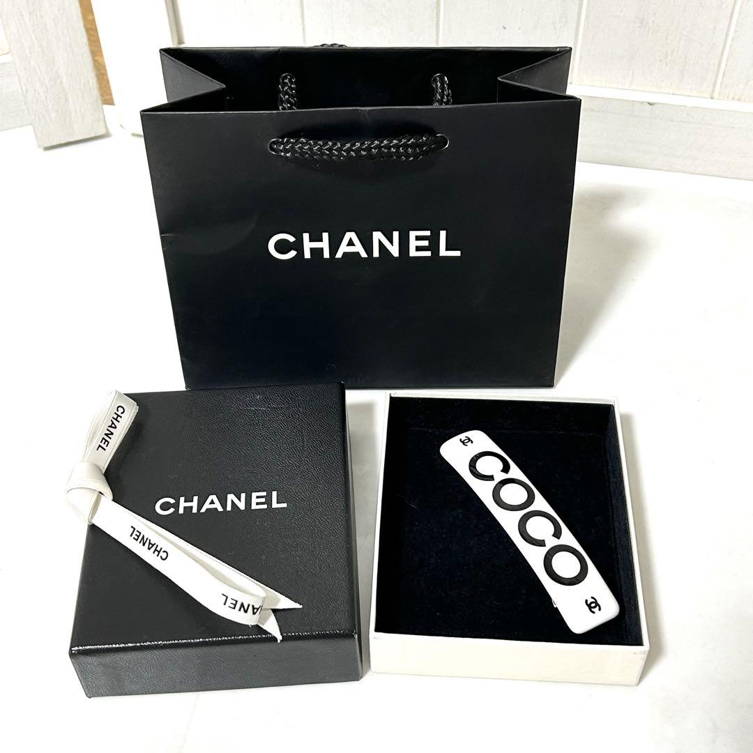 極美品 CHANEL シャネル COCO バレッタ ホワイト 01P