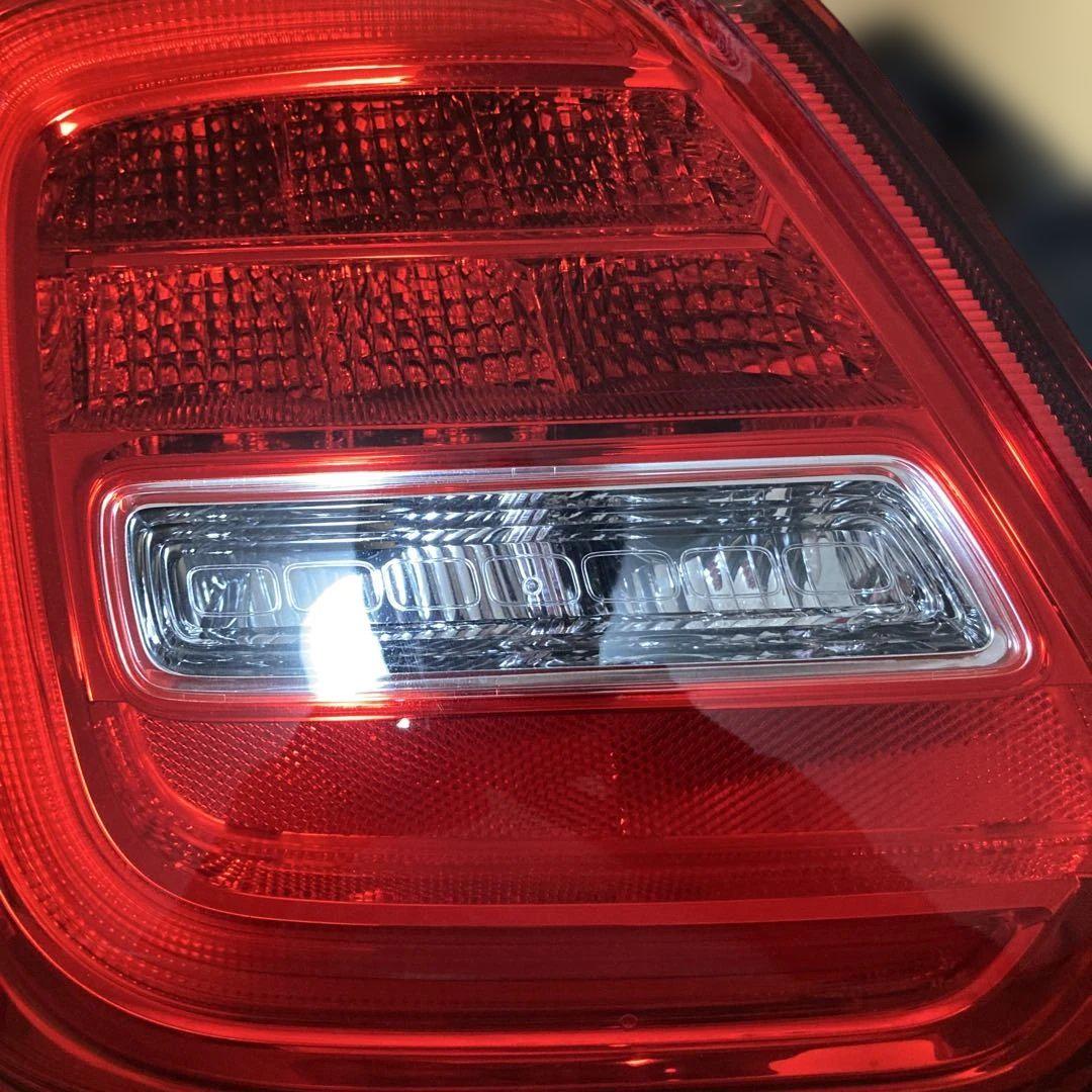 スイフトスポーツ　ZC33 テールランプ左