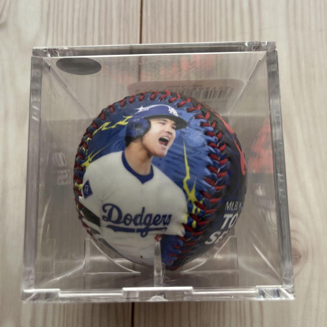 【限定】MLB TOKYO SERIES 2025 記念ボールとキーホルダー