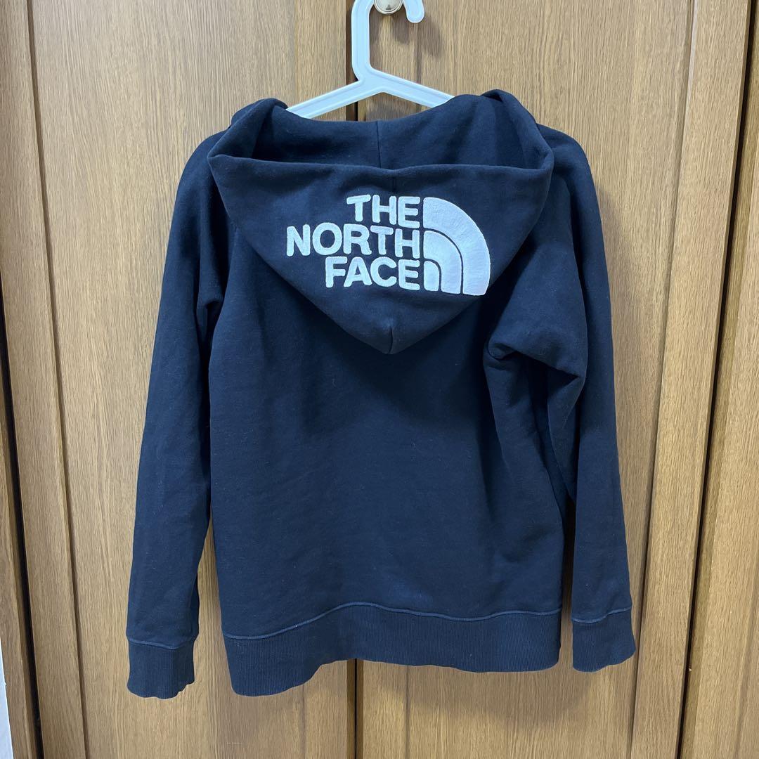 THE NORTH FACE ブラックパーカー