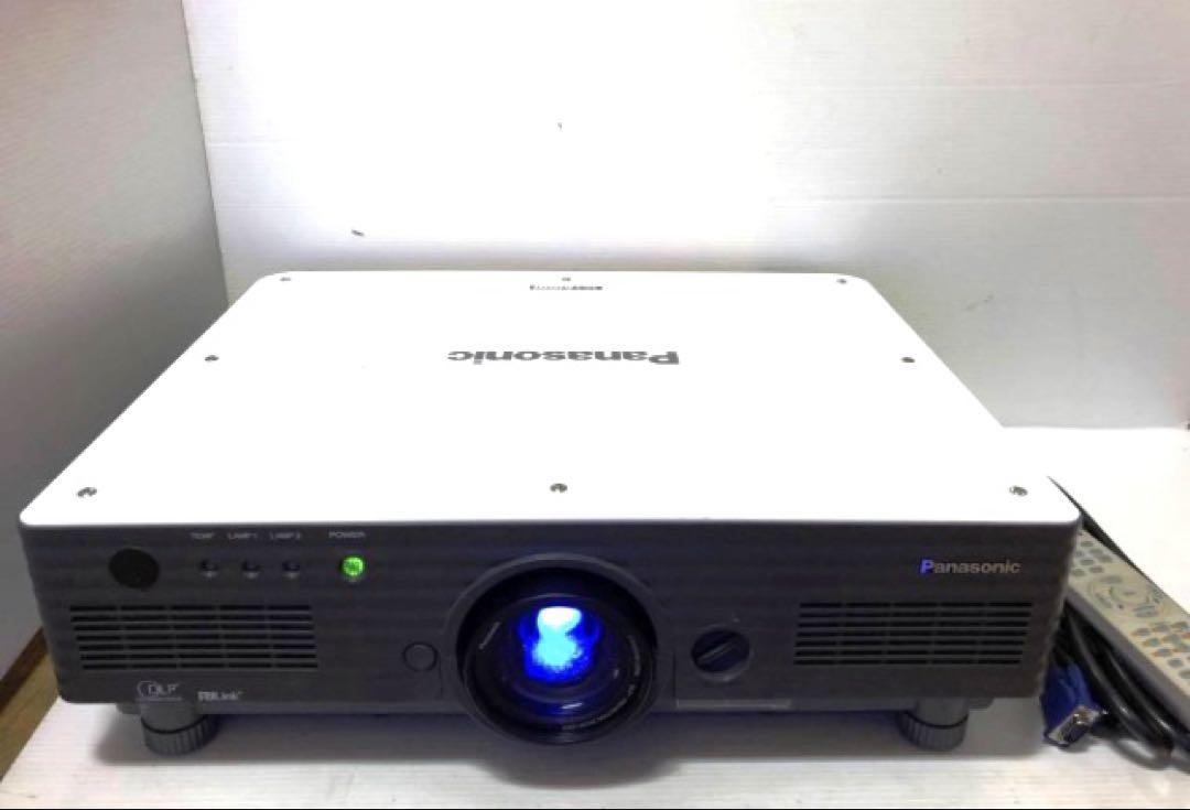 Amazon.co.jp: Panasonic PT-D5700 DLP Projector (6000lm, XGA