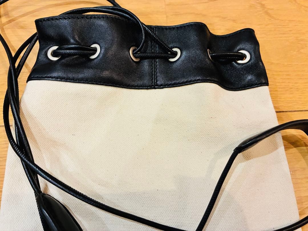 【美品】JILSANDER ジルサンダー ドローストリング ミニショルダーバッグ 【美品】JILSANDER ジルサンダー ドローストリング ミニショルダーバッグ