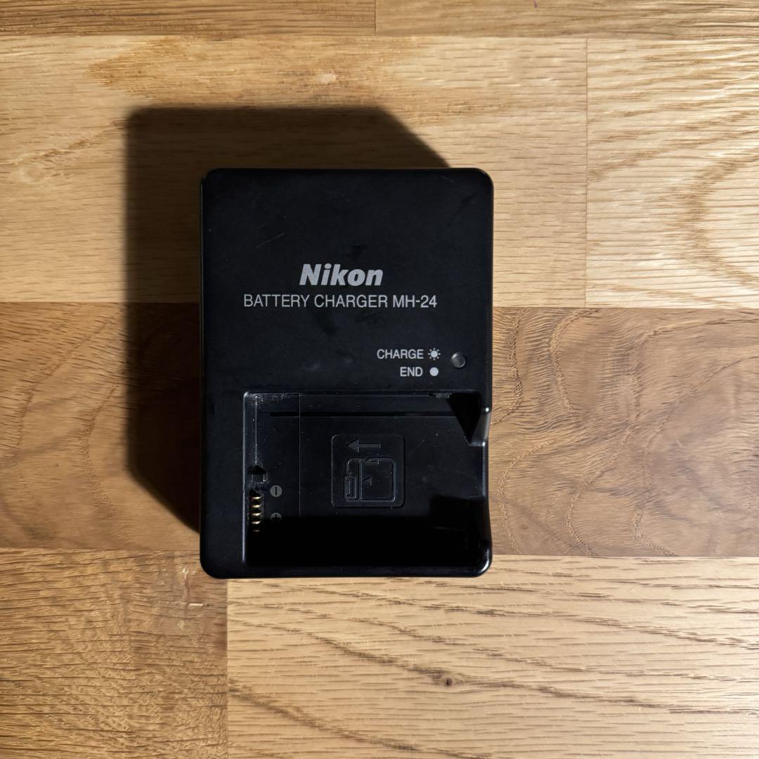 Nikon D3200 標準レンズセット 動作確認済