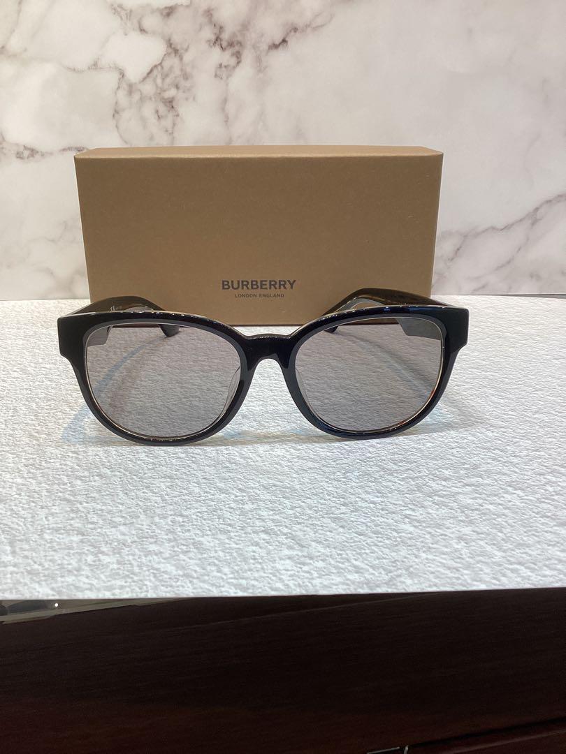 BURBERRYバーバリーオリジナルサングラス　グレー偏光レンズBE2410F