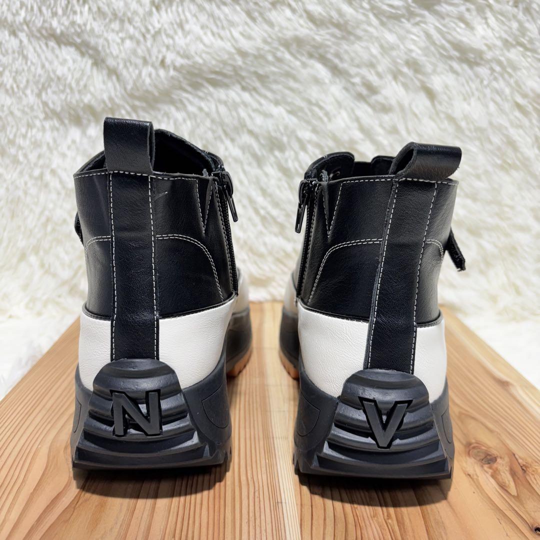 ☆新品☆テン 厚底 スニーカー ハイカット 24.5cm エナメル ゴム紐 防滑