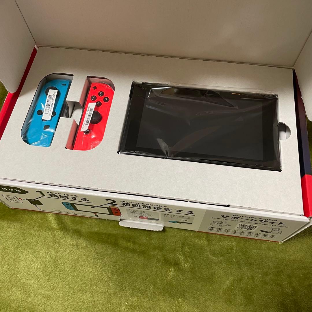 Nintendo Switch 本体 青/赤