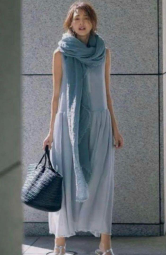 美品　ebure クリスタルシアー　ワンピース　36