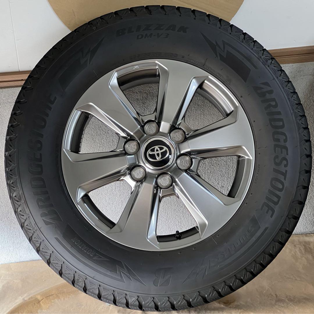 ダンクハイ商品 ランドクルーザー300スタッドレスタイヤ265/65R18
