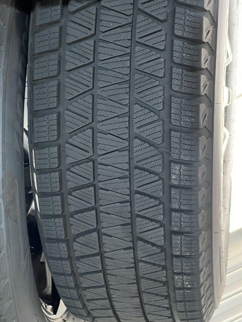 ダンクハイ商品 ランドクルーザー300スタッドレスタイヤ265/65R18